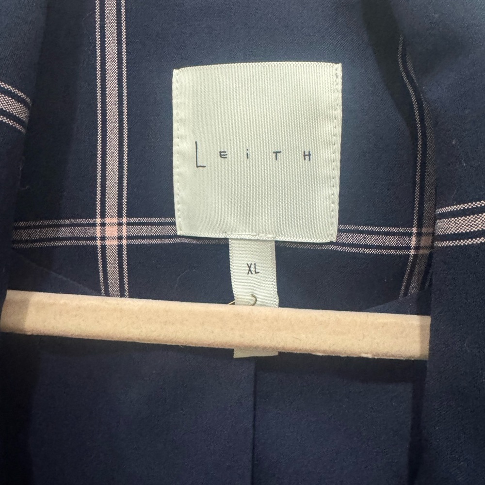 Leith Navy Blazer with Light Pink Windowpane - Picture 7 of 9